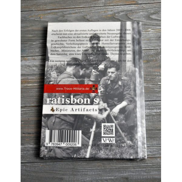 Книга Das Erdkampfabzeichen der Luftwaffe – Наземний штурмовий знак ВПС (Sascha Weber) 3-тє видання 2020
